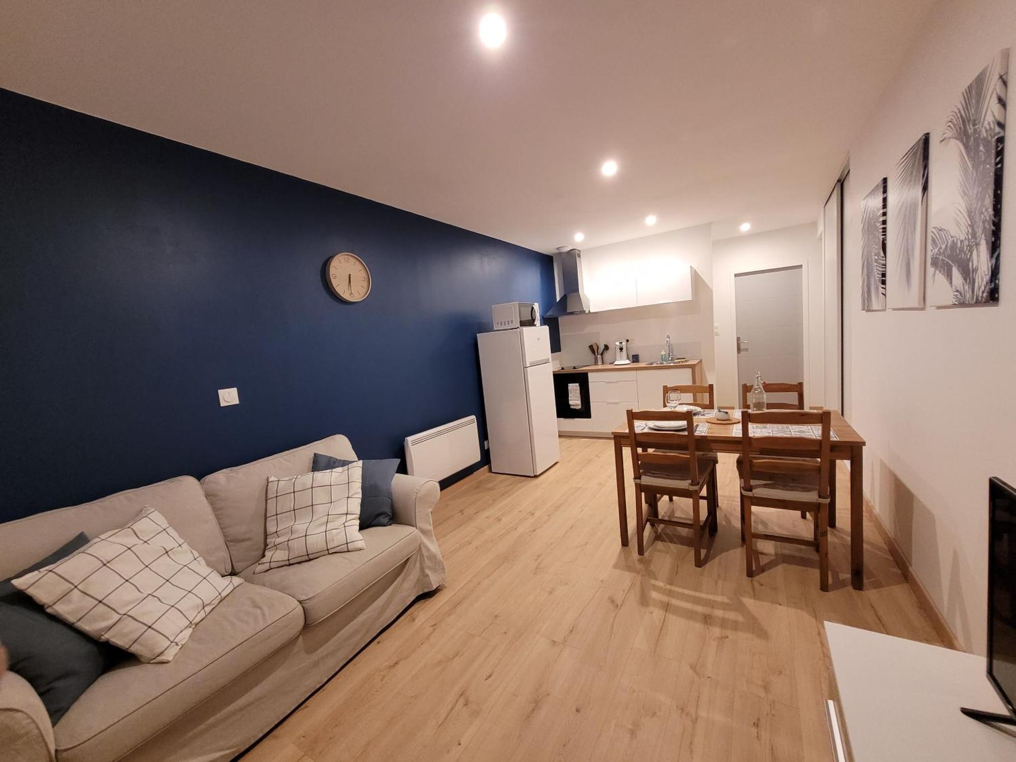 T2 Spacieux Centre-Ville Feurs Extérieur photo